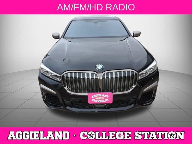 2021 BMW M760i xDrive