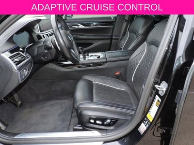 2021 BMW M760i xDrive