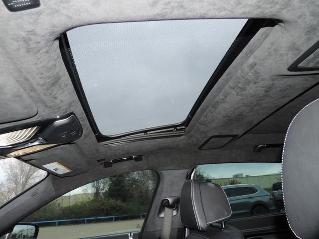 2021 BMW M760i xDrive