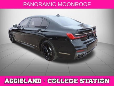 2021 BMW M760i xDrive