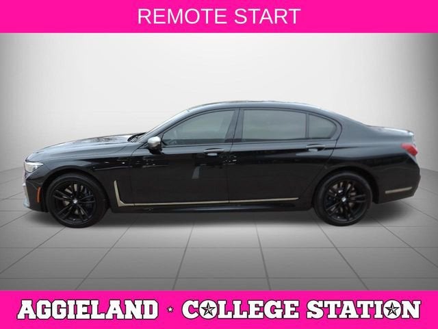 2021 BMW M760i xDrive