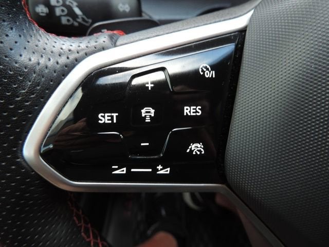 2024 Volkswagen Golf GTI 2.0T S