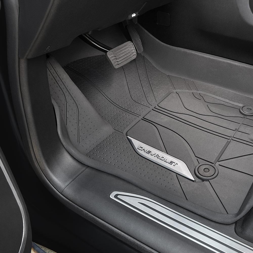 CHEVROLET Silverado FLOOR LINERS Image